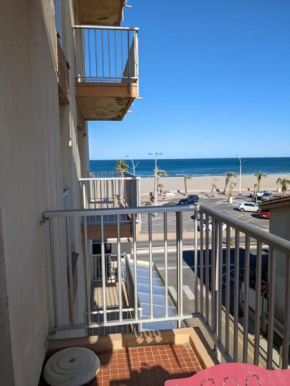 Appartement T2 à deux pas de la plage - 4INDI54